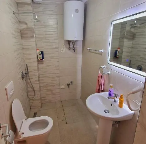 For 6 Person With Garden アパート *